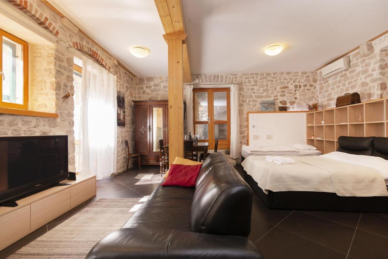 Galera Šibenik Exterior foto
