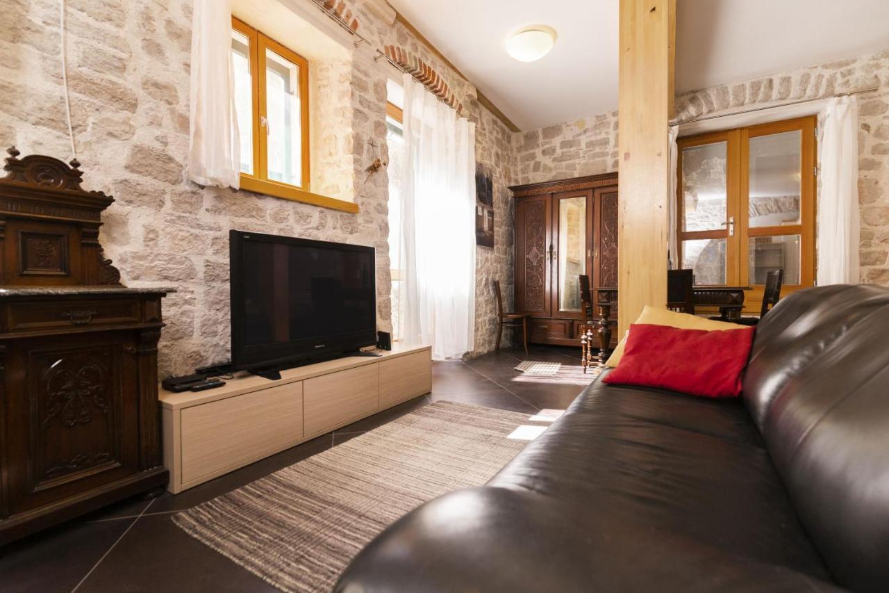 Galera Šibenik Exterior foto