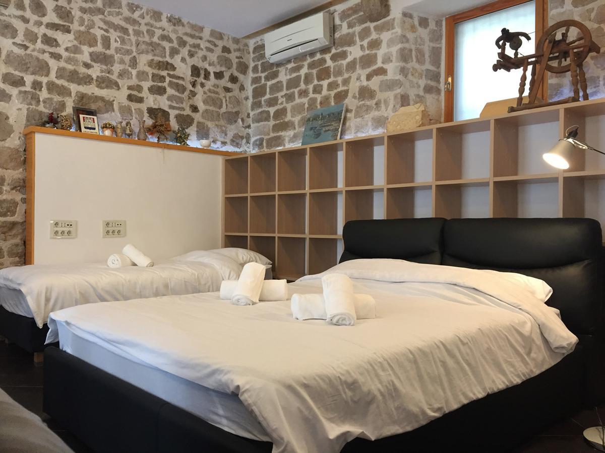 Galera Šibenik Exterior foto